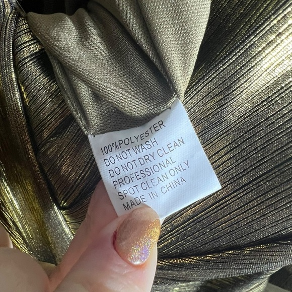 MAC Duggal Chic Metallic Evening Gown • NWT • Plus 16W - Picture 10 of 11